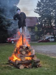 Pálení čarodějnice
